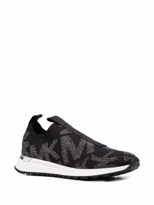 17559833_37639867_1000_e4a5ba9f-3969-4b44-9161-b461eabc469c.jpg Michael Michael Kors Bodie logo print sneakers