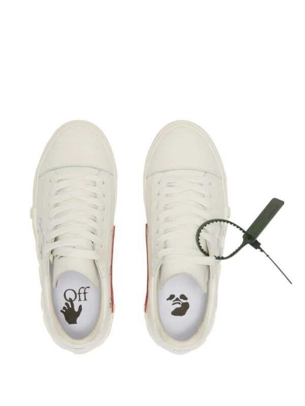 17590456_38792420_1000.jpg Off-white Low Vulcanized low-top sneakers