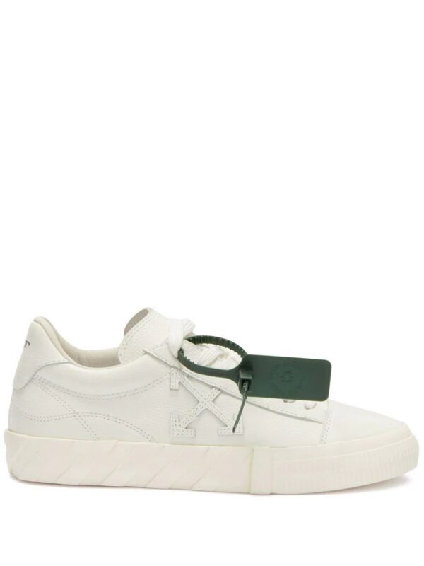 17590456_38793352_1000.jpg Off-white Low Vulcanized low-top sneakers