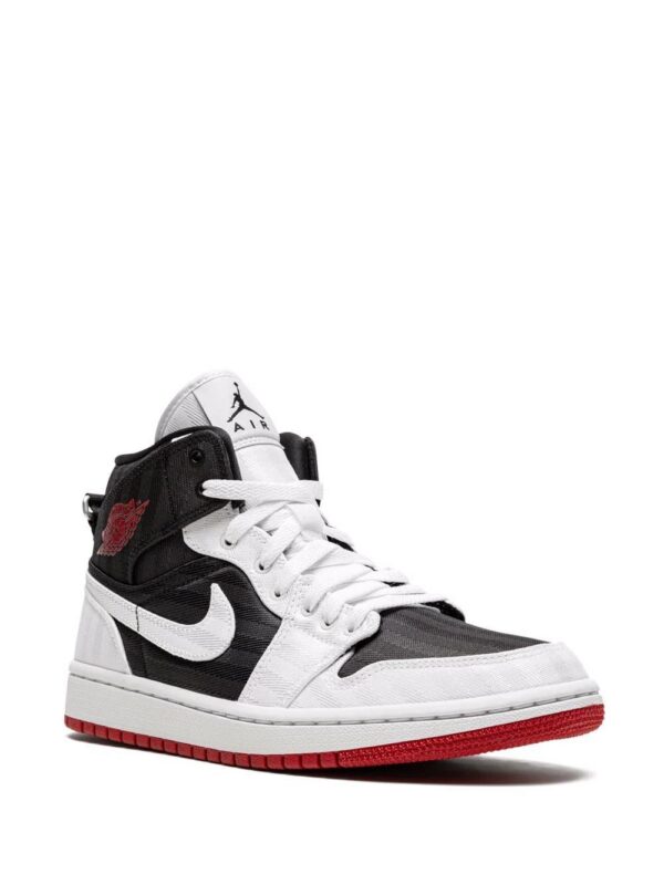 17647617_36859762_1000_22441958-2fa0-4790-b09a-5164b749e206.jpg Jordan Air Jordan 1 Mid SE UTL sneakers