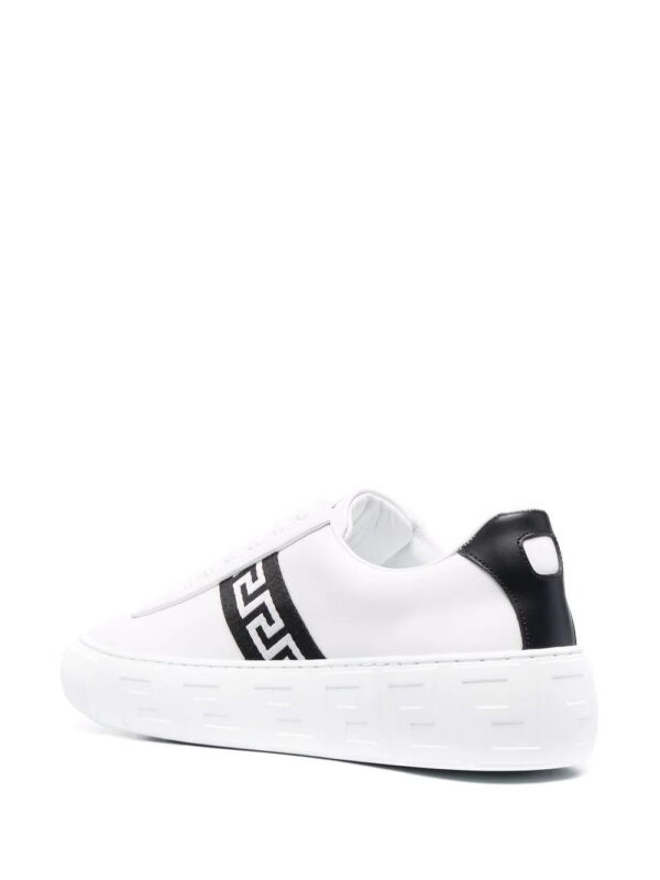 17693199_37037707_1000.jpg Versace Greca low-top sneakers