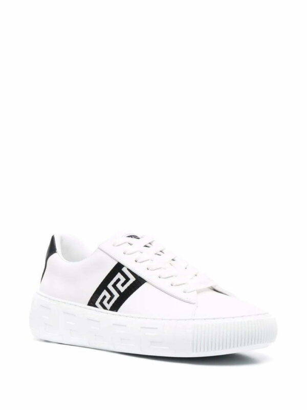 17693199_37038634_1000.jpg Versace Greca low-top sneakers