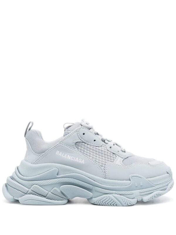 17729916_38997324_1000.jpg Balenciaga Triple S lace-up sneakers
