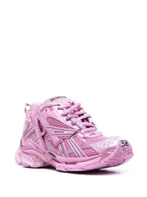 17730695_38639777_1000_bd55f291-87cf-43af-b6b8-5bec1a17a62c.jpg Balenciaga Runner low-top sneakers