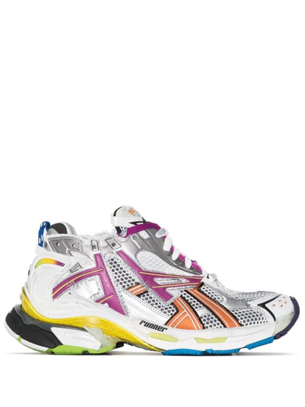 17740826_37452839_1000_c2efc89e-42cb-4462-acda-6dfda9f9ad2c-1.jpg Balenciaga Race Runner low-top sneakers