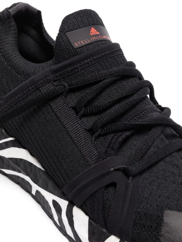 17745738_39441089_1000.jpg Adidas Ultraboost 20 lace-up trainers