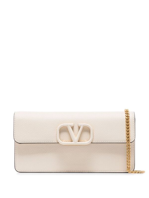 17781976_39021009_1000.jpg Valentino Garavani VLogo Signature leather chain wallet