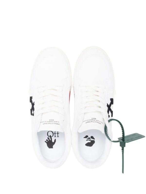 17848576_41042753_1000.jpg Off-white Vulcanized low-top sneakers