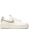 17870956_37687455_1000.jpg Nike Air Force 1 Pixel SE low-top sneakers