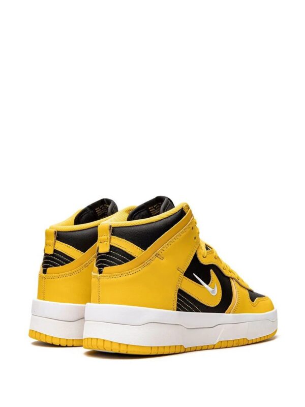 17878564_37820176_1000.jpg Nike Dunk High "Rebel" high-top sneakers