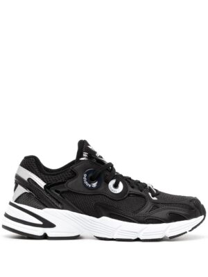 17881984_38217593_1000-1.jpg adidas Astir low-top sneakers