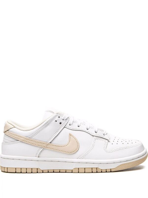 17891993_37821913_1000.jpg Nike Dunk Low sneakers