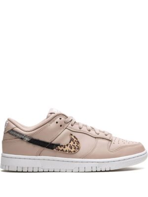 17917617_37822788_1000-1.jpg Nike Dunk Low SE sneakers