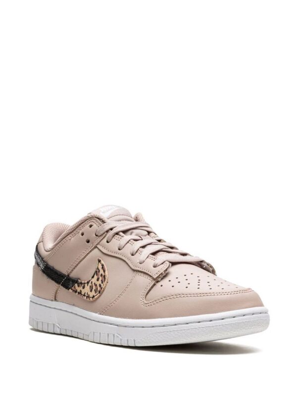 Nike  Dunk Low SE sneakers
