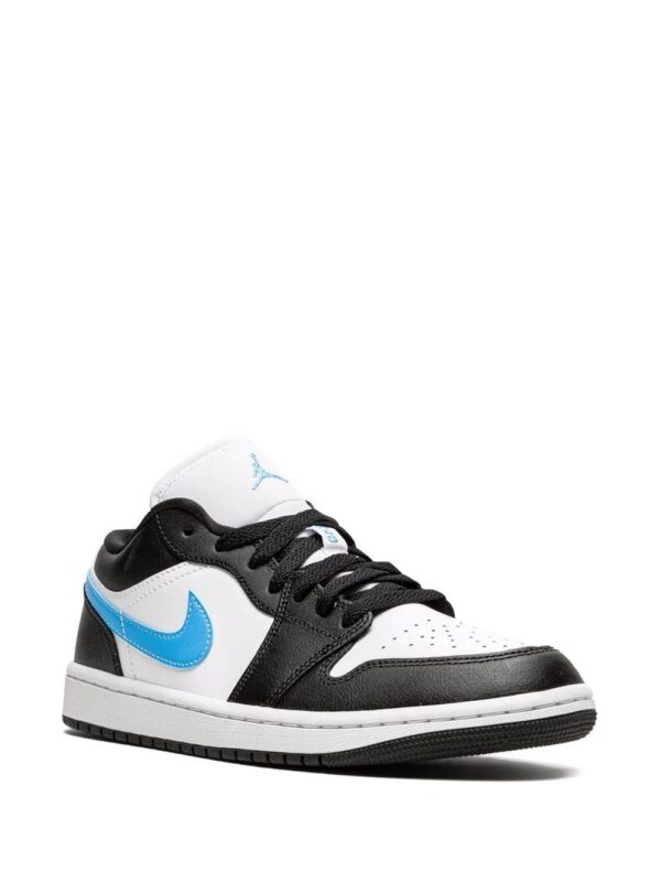 17943077_37991139_1000_50c16442-e651-4853-a215-9eb7afdfdeb5.jpg Jordan Air Jordan 1 Low sneakers