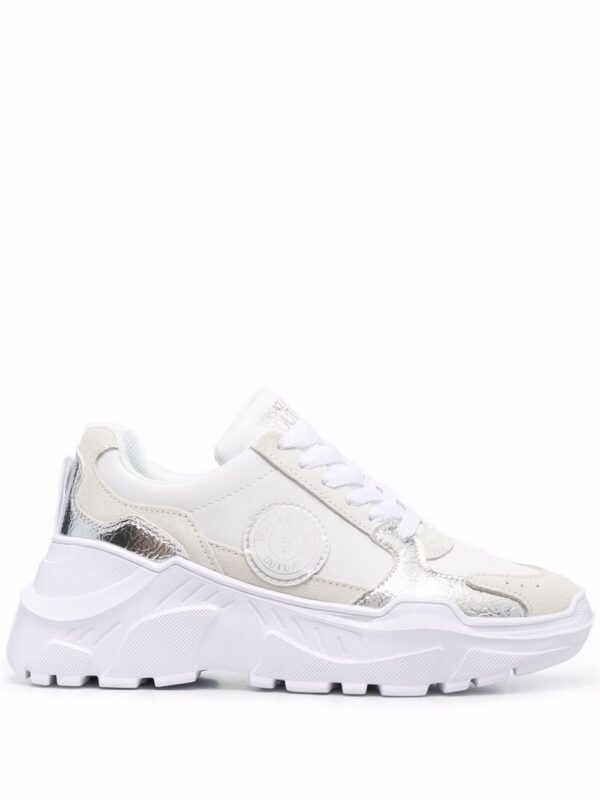 17949787_37861626_1000_27c82a99-a9da-46cb-b8da-58f777ff4627.jpg Versace logo-patch lace-up sneakers