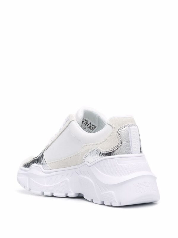 17949787_37863994_1000_9f92104f-cae9-45d2-b185-5a8be1c1aee2.jpg Versace logo-patch lace-up sneakers