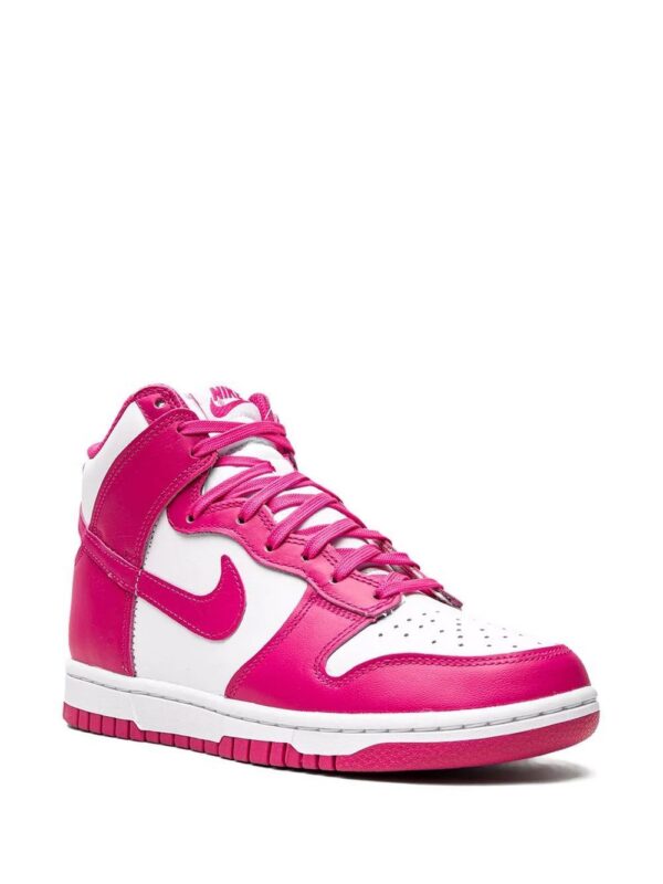 17955911_38029580_1000.jpg Nike Dunk High sneakers