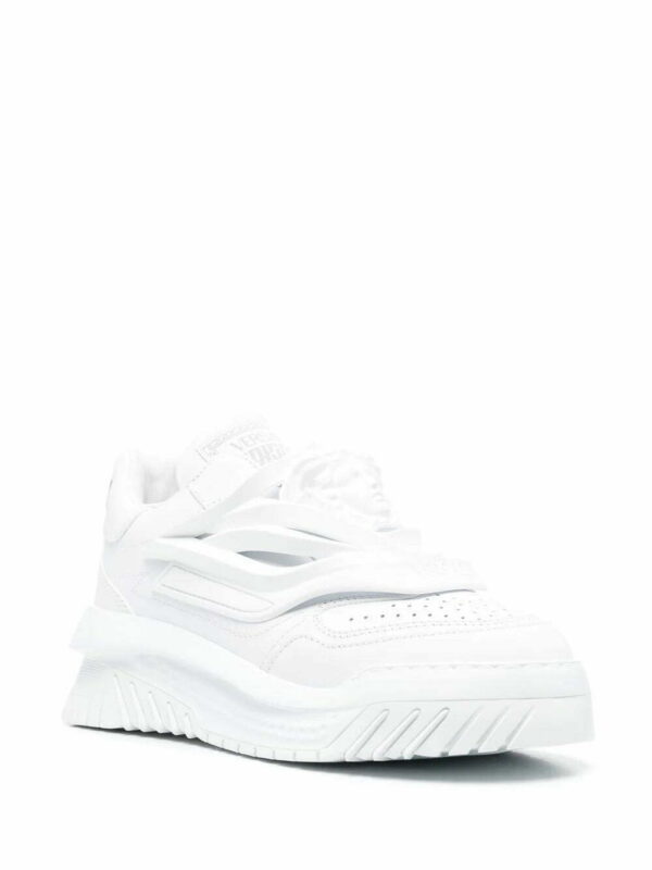 17967495_40294375_1000_551212fb-1118-4333-89e8-f8d30683f77c.jpg Versace Odissea chunky-sole sneakers