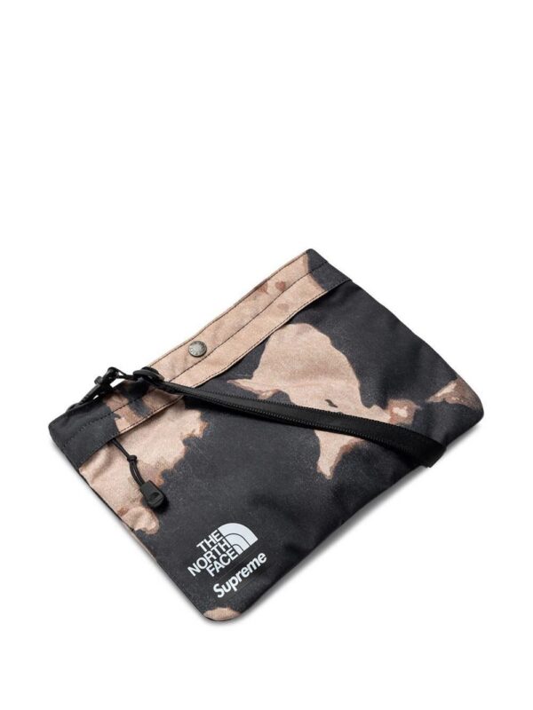 17995721_39086998_1000.jpg Supreme x The North Face bleached denim print shoulder bag