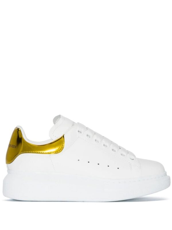 18015936_40683454_1000.jpg Alexander Mcqueen Oversized low-top sneakers