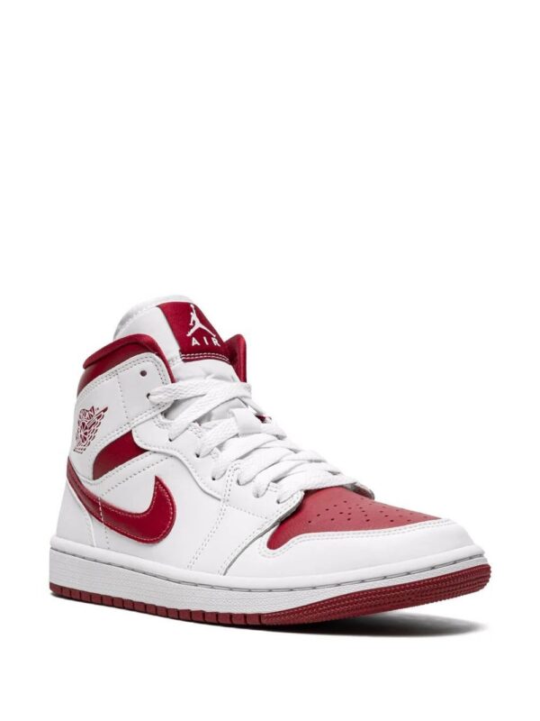 18053436_38199736_1000.jpg Jordan Air Jordan 1 Mid sneakers