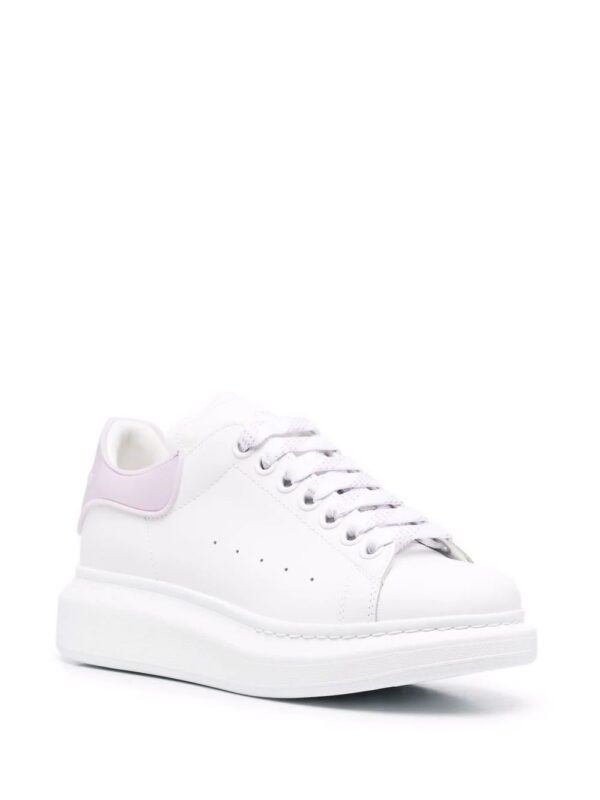 18092735_38389161_1000-1.jpg Alexander McQueen Oversized lace-up sneakers