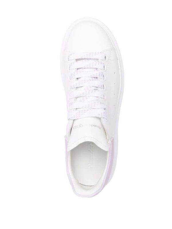 18092735_38390183_1000_d4675b23-3e6b-4a54-bc7f-5961ce2471a0.jpg Alexander McQueen Oversized lace-up sneakers