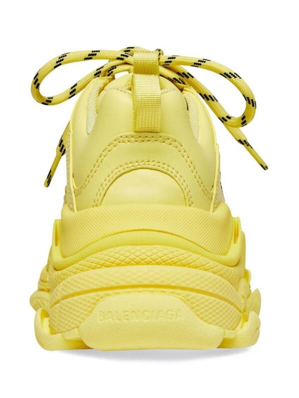 18139111_39696423_1000.jpg Balenciaga Triple S sneakers