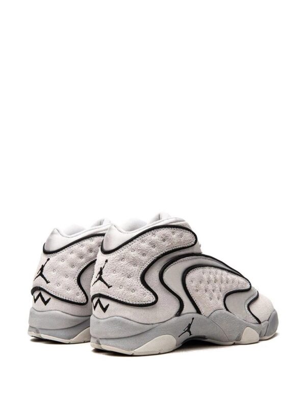 18174452_38714711_1000.jpg Jordan Air Jordan OG sneakers