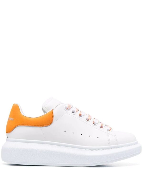 18186681_38726528_1000.jpg Alexander Mcqueen Oversized sole low-top sneakers