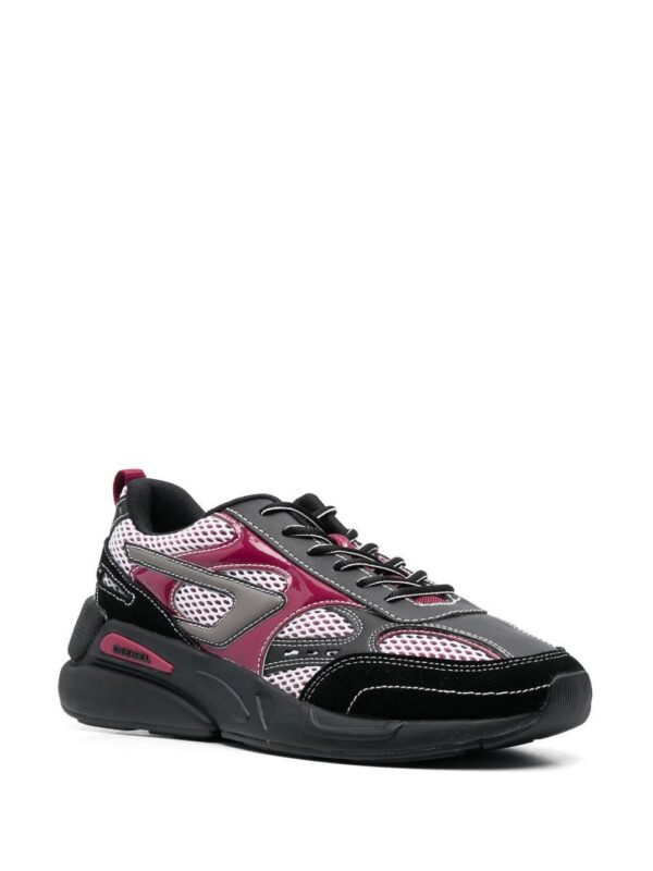 18202468_40469419_1000_f763145b-93b4-4f55-b6c4-a2b736cc7c11.jpg Diesel mesh-panel low-top sneakers