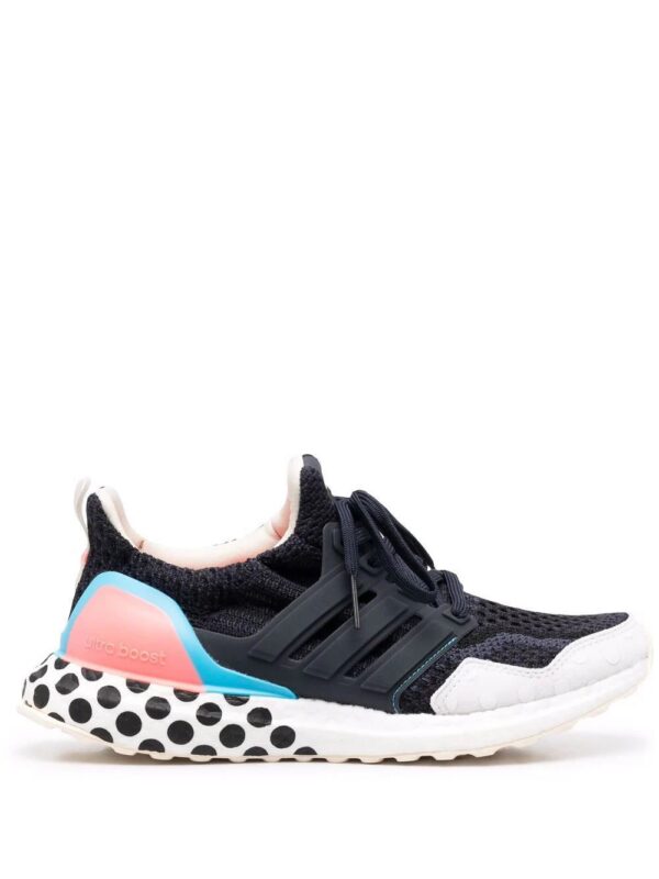 18227520_38915214_1000-1.jpg adidas Ultraboost 5.0 panelled sneakers
