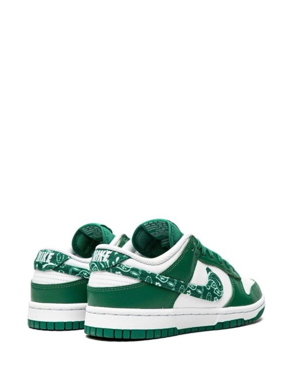 18231309_40759493_1000-1.jpg Nike Dunk Low Essential "Paisley" sneakers
