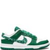 18231309_40760438_1000-1.jpg Nike Dunk Low Essential "Paisley" sneakers
