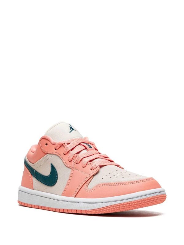 18248570_38986254_1000.jpg Jordan Air Jordan 1 Low sneakers