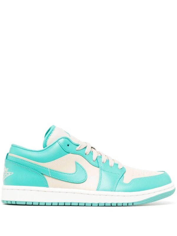 18251327_39299169_1000.jpg Jordan Air Jordan 1 low-top sneakers