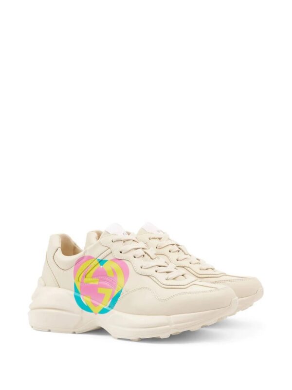 18256235_38968694_1000.jpg Gucci low-top Rhyton heart sneakers