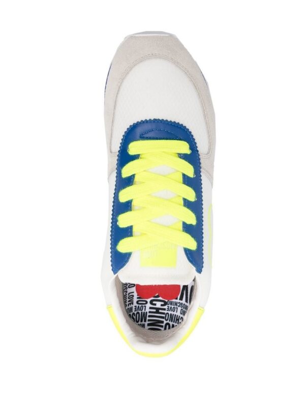 18260574_39266229_1000_a046ec6e-b295-46de-b814-c6271e2d309c.jpg Love Moschino logo panelled-design sneakers