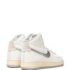 18267175_38988611_1000-1.jpg Nike Air Force 1 high-top sneakers