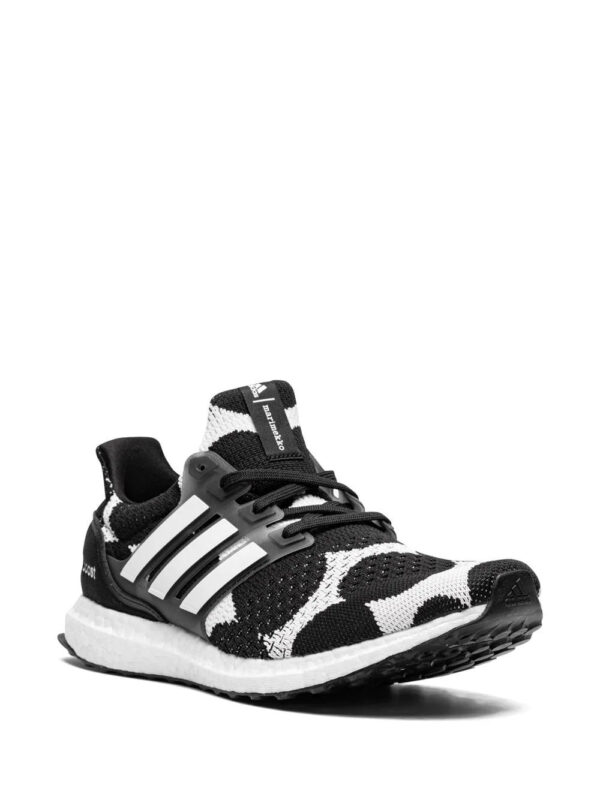 18285758_39010481_1000-1.jpg adidas x Markimekko Ultraboost DNA trainers