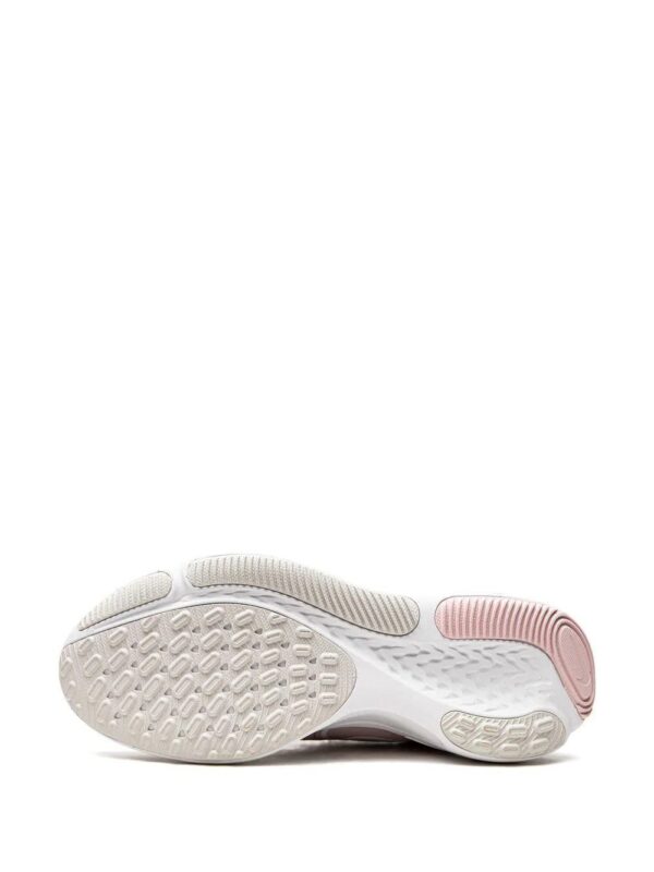 18296724_39242214_1000-1.jpg Nike React Miler 2 low-top sneakers