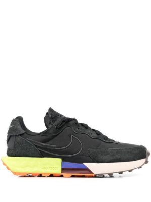 18314286_39357941_1000.jpg Nike Fontanka Waffle sneakers