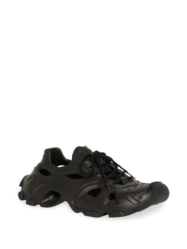 18373225_40975966_1000.jpg Balenciaga HD cutout sneakers