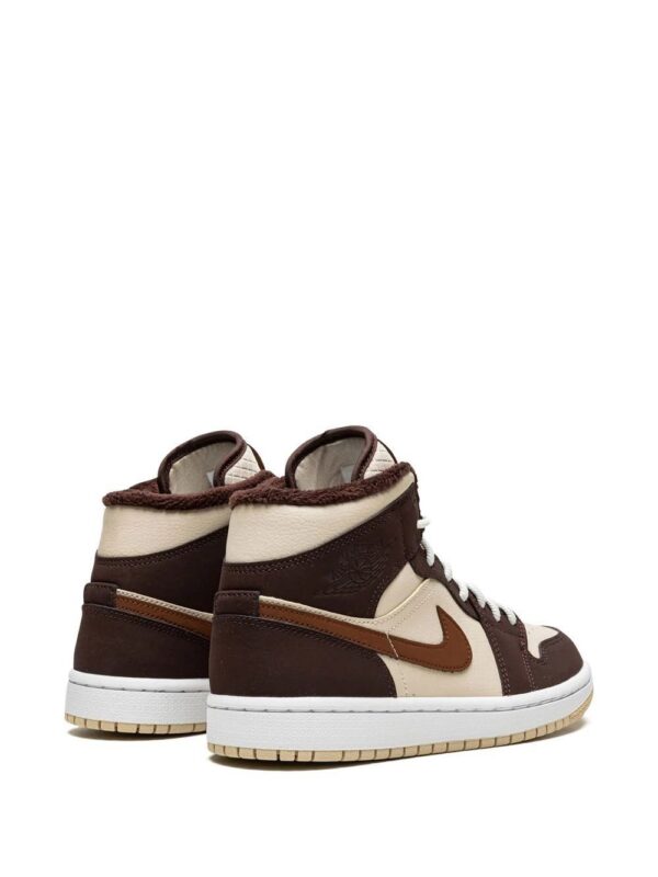 Jordan  Air Jordan 1 Mid SE "Brown Basalt Fleece" sneakers