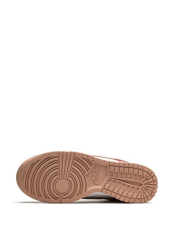 18396508_40259515_1000.jpg Nike Dunk Low sneakers