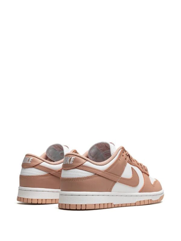18396508_40259519_1000_4cabf2ac-d2aa-4547-83d8-0fb11a0acb61.jpg Nike Dunk Low sneakers