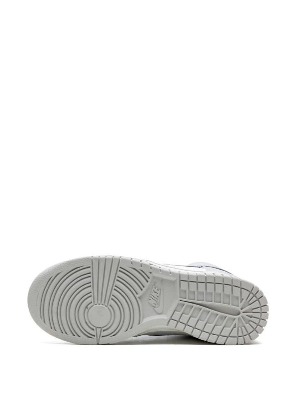 18436461_39523764_1000.jpg Nike Dunk High sneakers