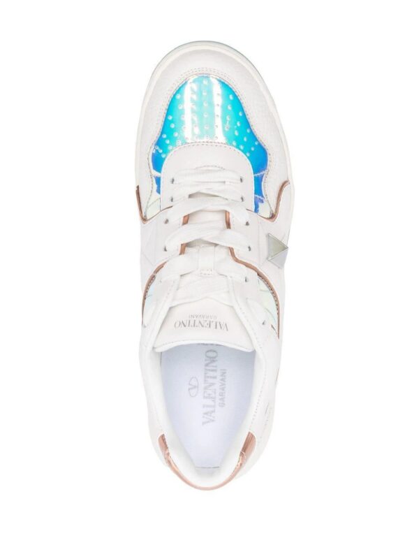 18461135_41851087_1000.jpg Valentino Garavani One-Stud low-top sneakers