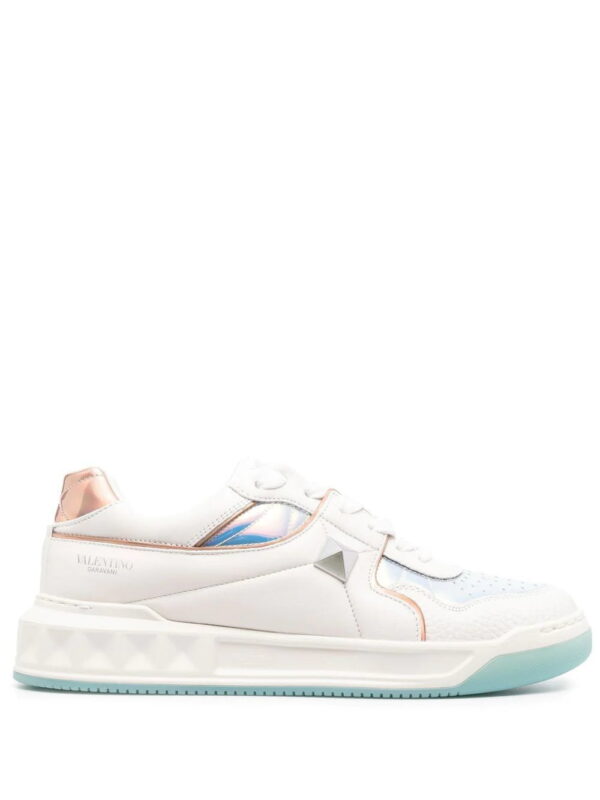 18461135_41855018_1000.jpg Valentino Garavani One-Stud low-top sneakers